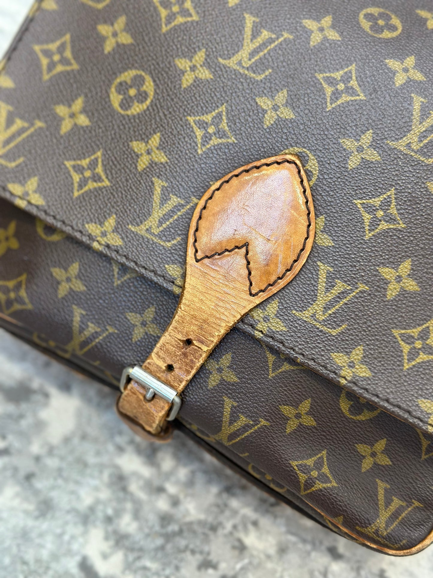 Louis Vuitton Monogram Shoulder Bag