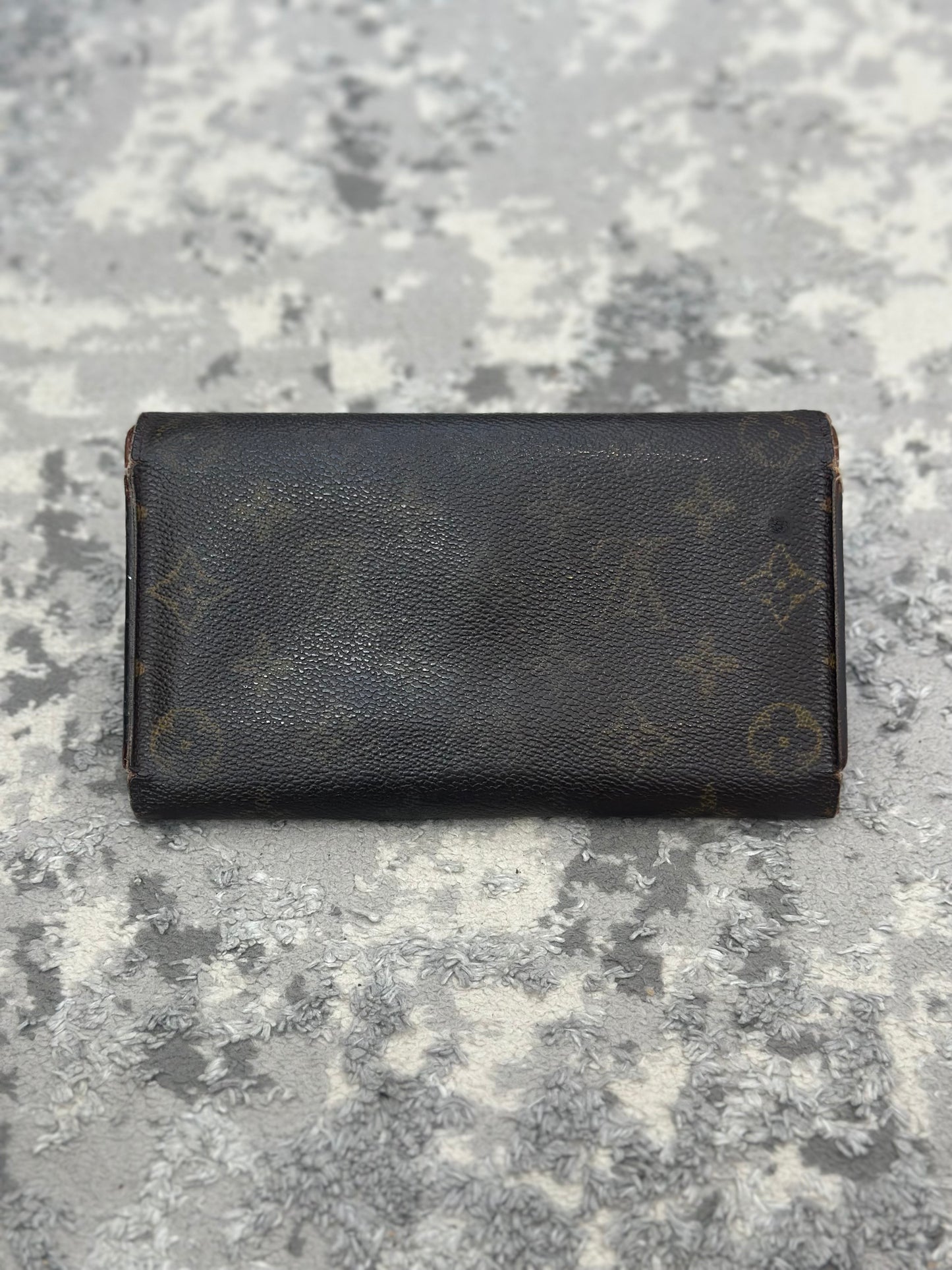 Louis Vuitton Monogram Long Bi-Fold Wallet